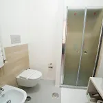 达达套房旅馆 4*
