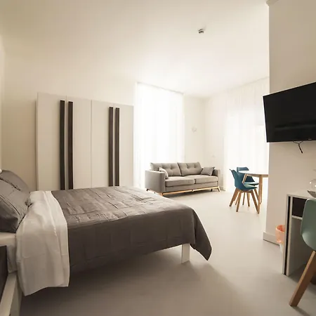 Pensión Dada Nápoles